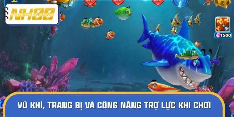 Vũ khí, trang bị và công năng trợ lực khi chơi